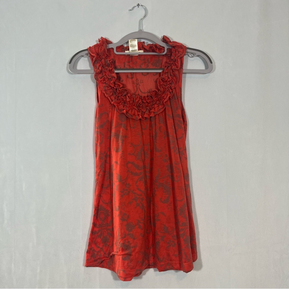 Lightweight tank top